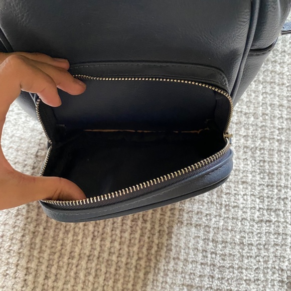 Small blue backpack - Picture 5 of 5